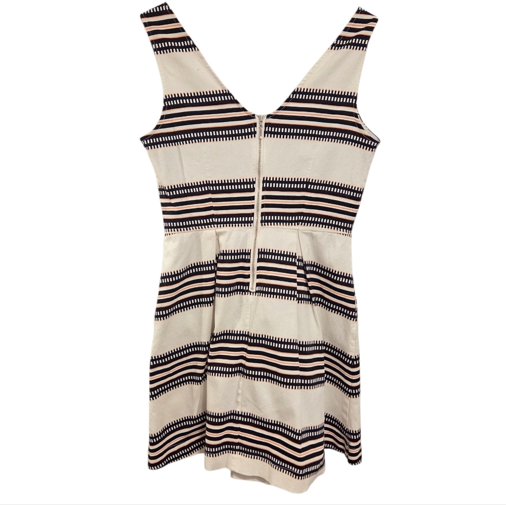 Dynamite Ivory Coral Black Patterned Dress Small Structured Pockets - Picture 4 of 9